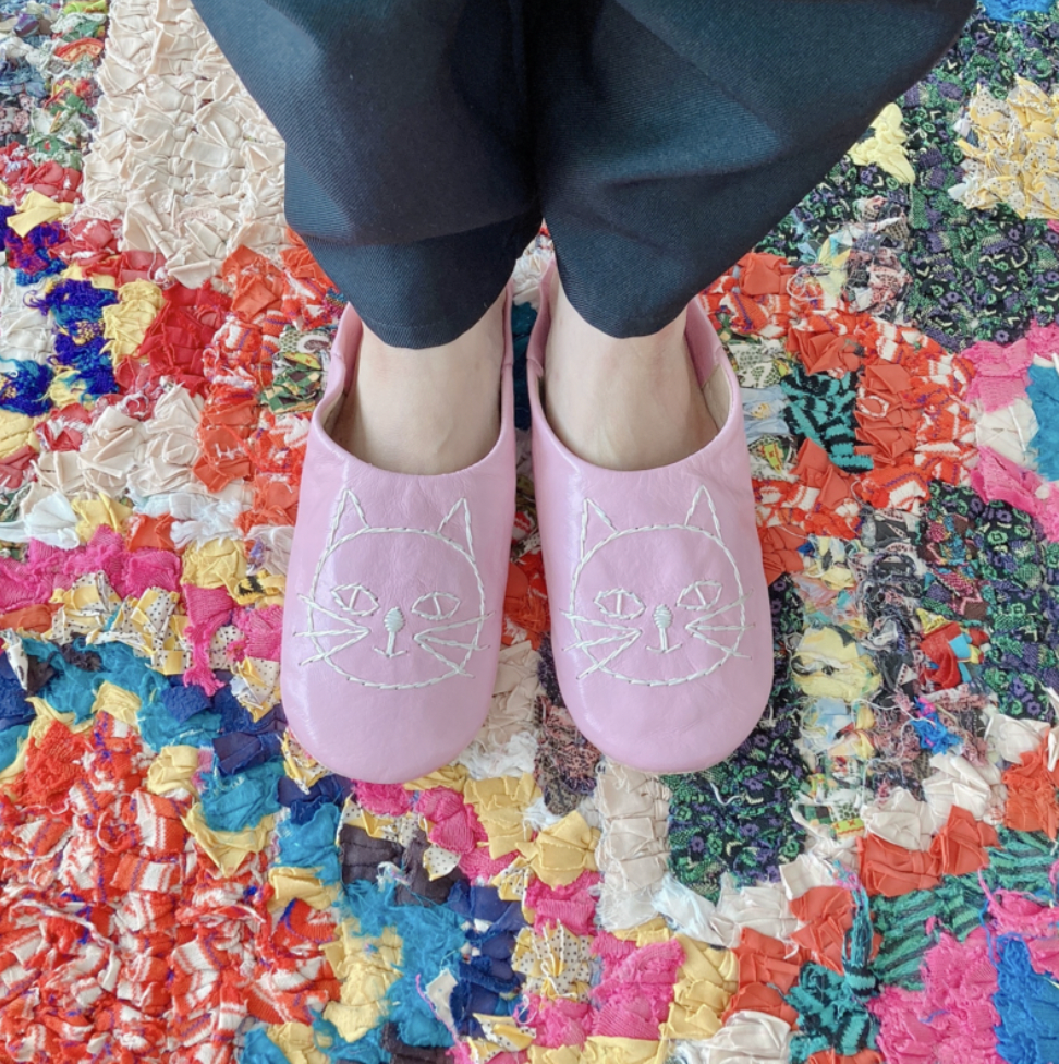 Cat babouche Pink x White